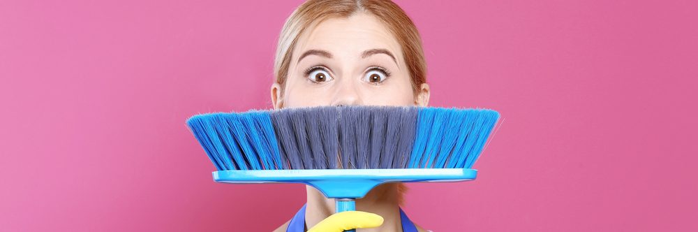 8 marzo, settore domestico è ‘rosa’: l’88% sono donne come il 58% dei datori ma molte famiglie rinunciano per il costo